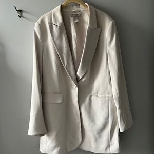 Long H&M Blazer 💗